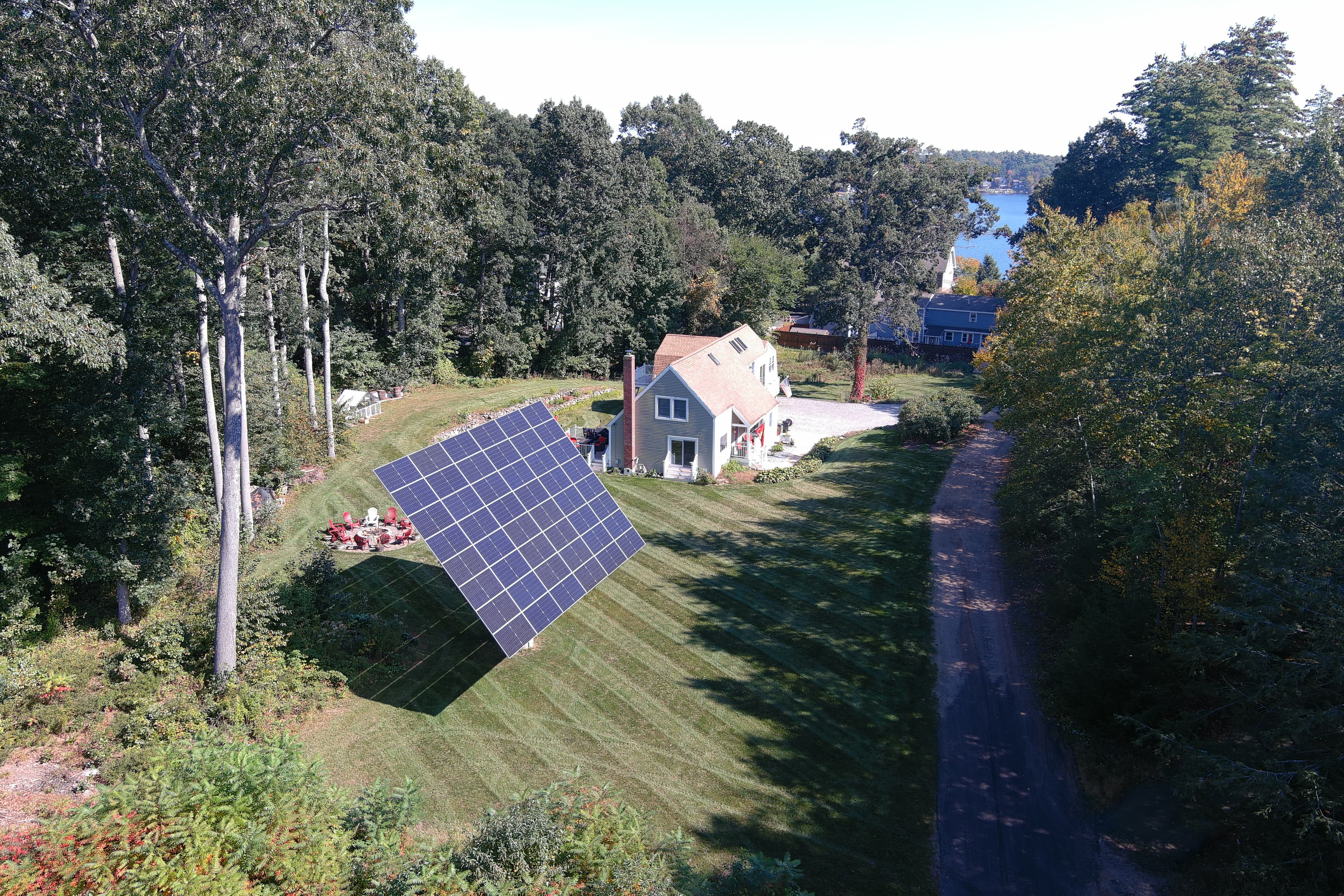 Bright Spot Solar dual-axis tracker installation